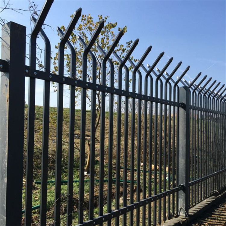 鋅鋼護(hù)欄案例展示圖片3 鋅鋼護(hù)欄案例展示圖片3