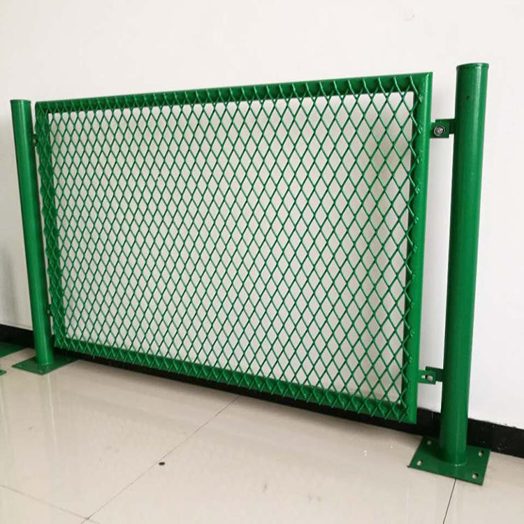 防拋網(wǎng)案例展示圖片1 防拋網(wǎng)案例展示圖片1